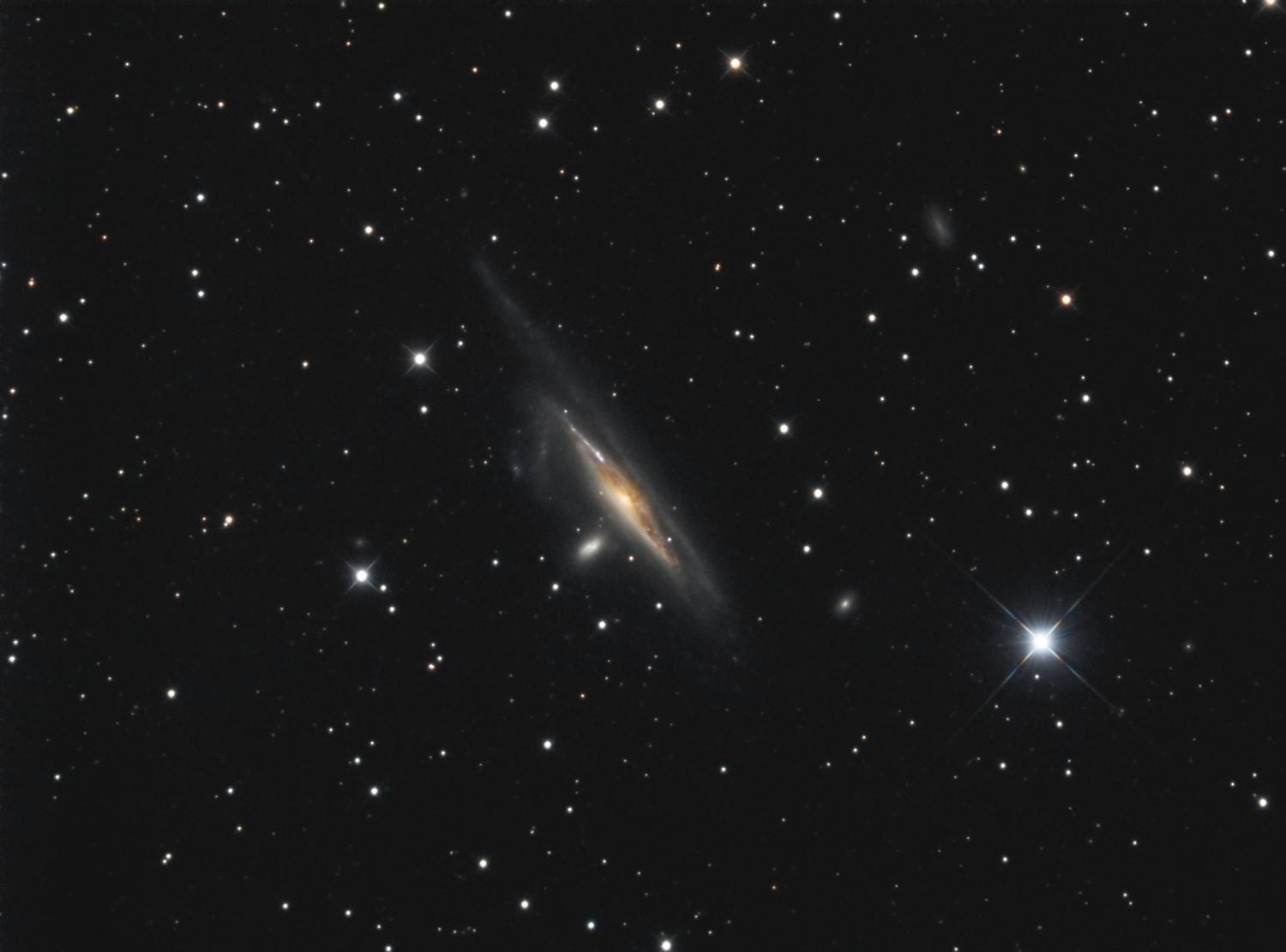 NGC1532_EP.jpg.e9998f2d5478ca186bba4b7b3