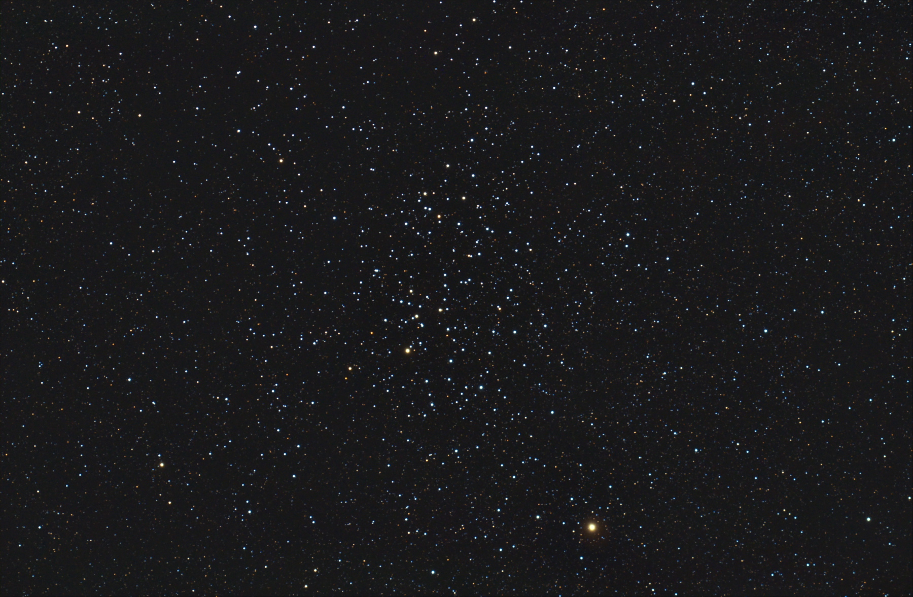 NGC3532.JPG.d6f5faa9939790e98b1bfb2503a3
