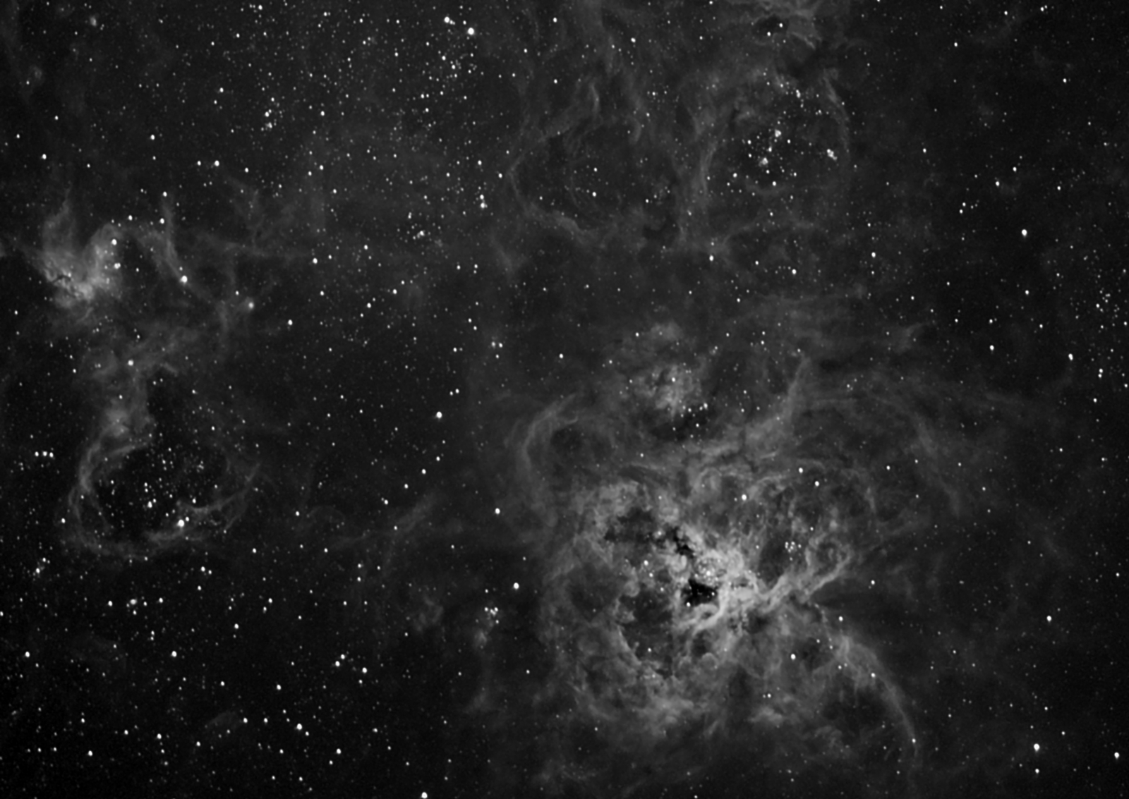 NGC2070-ha-drizzle2x.jpg
