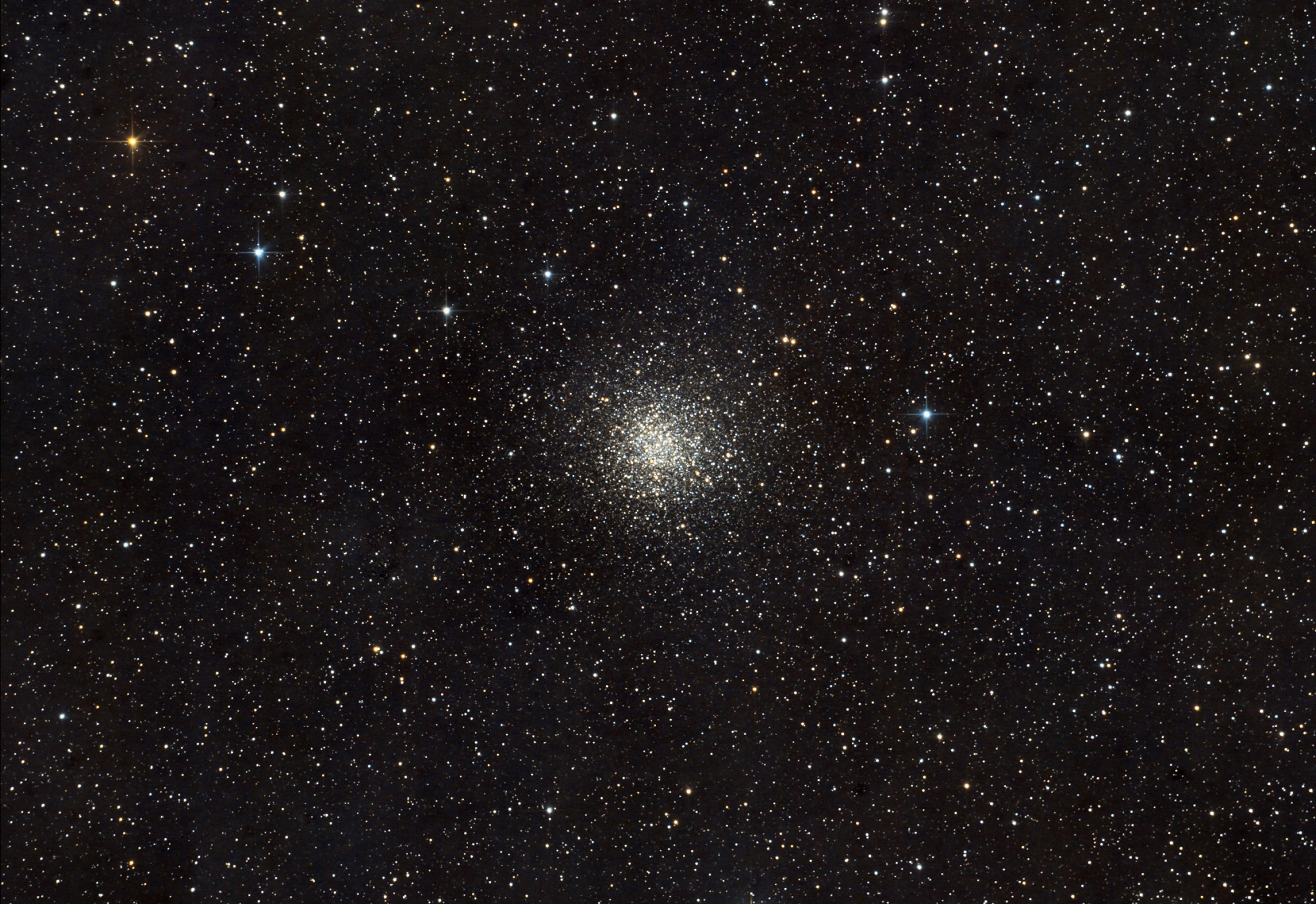 ngc 3201mejorpspaint.jpg