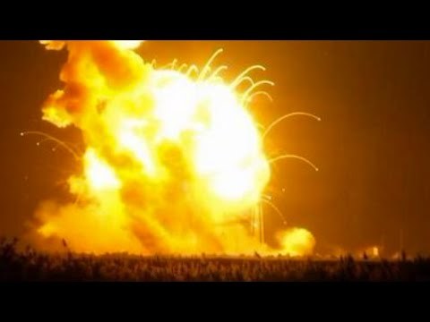 Explosión de cohete..jpg