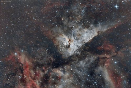 NGC3372_d.jpg