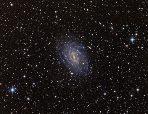 NGC6744 Final Capas W EP.jpg