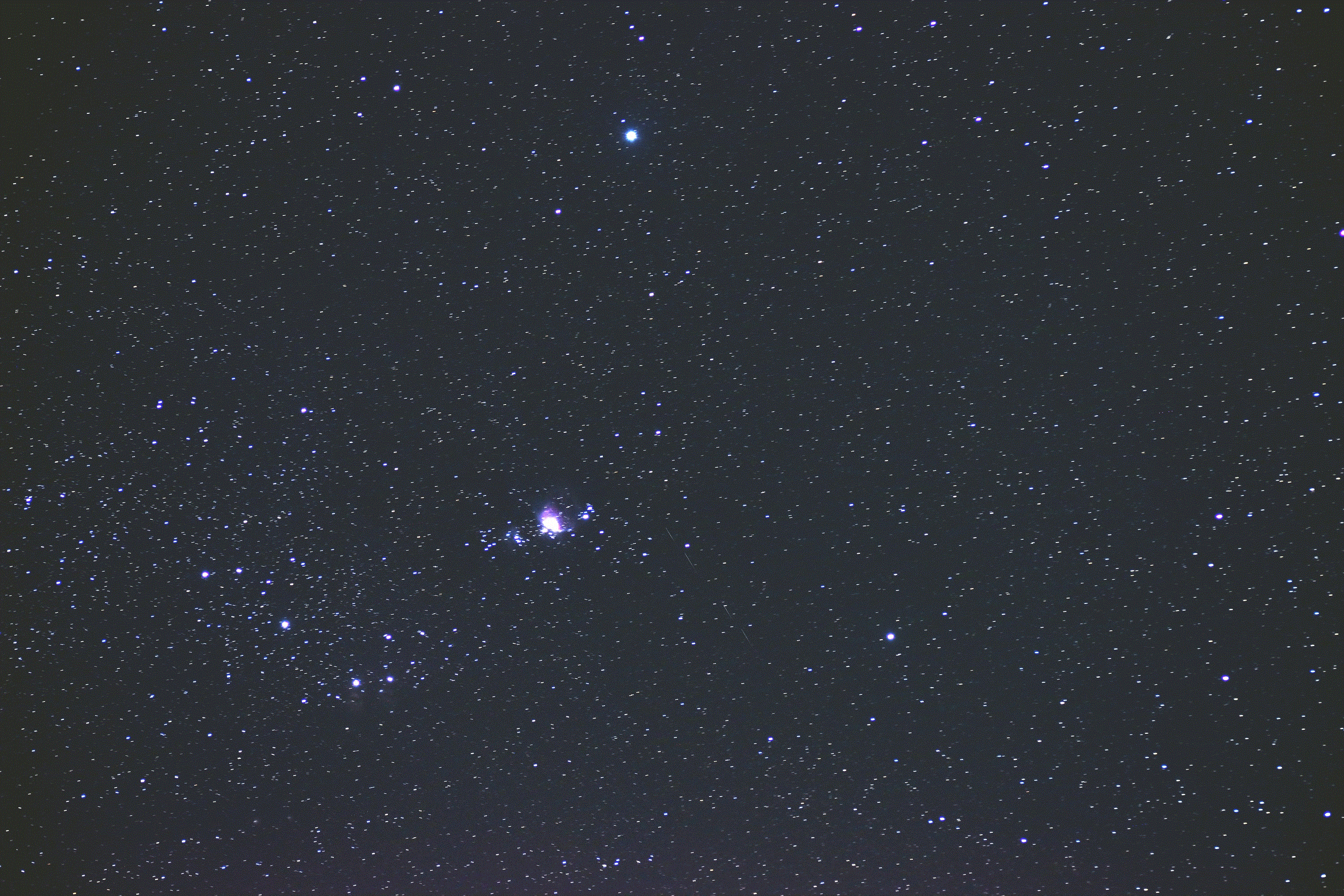 asteroide en Orion Dic 2019.gif