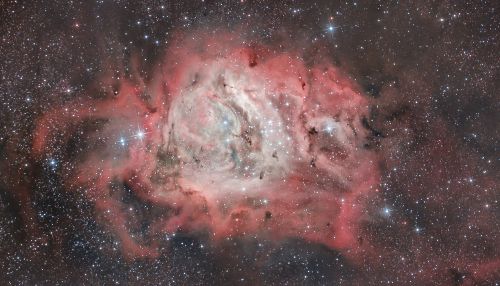 M8 NEBULOSA DE LA LAGUNA FINAL (2000).jpg