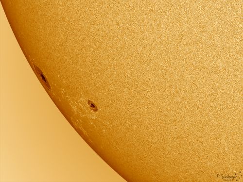 1606170326340_Sunspots-AR2785-AR2786-11-23-20-Instagram.jpg