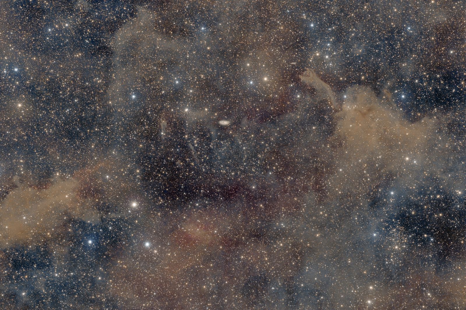 CG4, NGC 2427 y collinder 147 Desde La Pampa