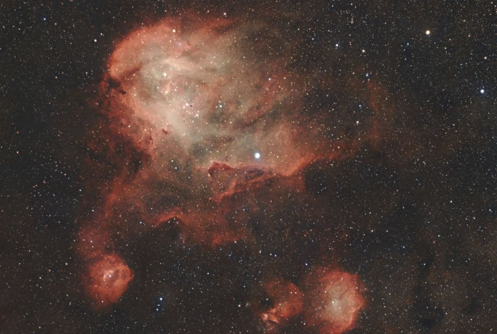 Nebulosa IC 2944 saturada.jpg