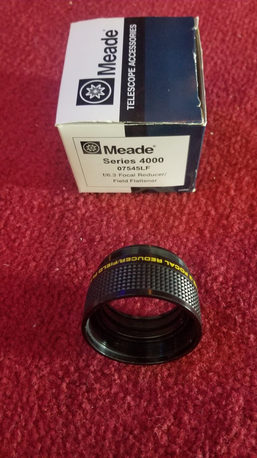 Meade Serie 4000 f/6.3 Focal Reducer / Field Flattener (modelo 07545LF)