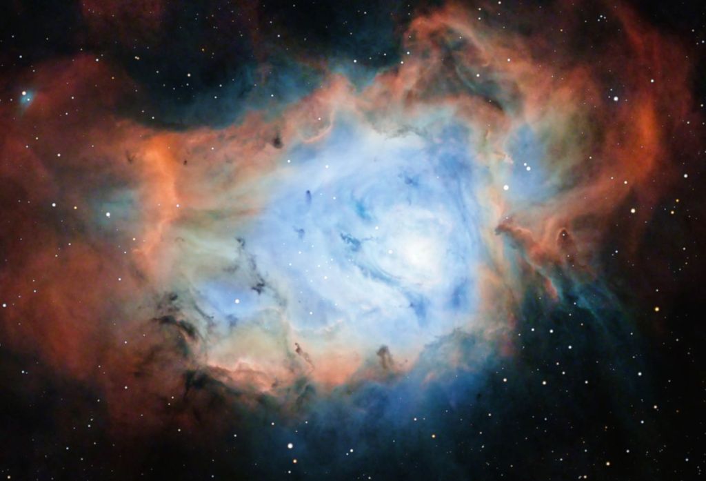 2025Lagoon_14H38_Geo_graxpert_bge_geo_PHCC_graxpert_denoised_Neb_Str_Curvas+Star2.jpg