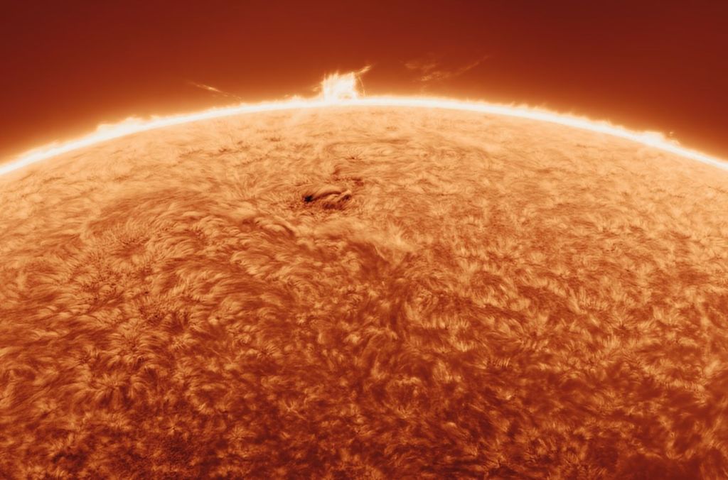 sun north new focus deconv.jpg