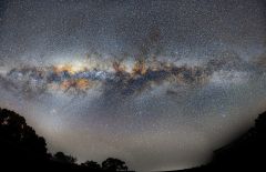 La Vía Láctea sobre la ruta 101 - Panorámica.jpg